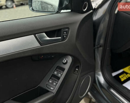 Сірий Ауді А4, об'ємом двигуна 1.98 л та пробігом 122 тис. км за 11600 $, фото 18 на Automoto.ua