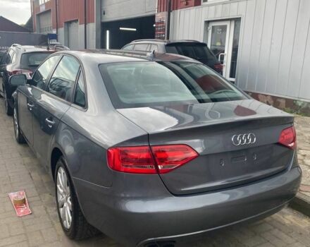 Сірий Ауді А4, об'ємом двигуна 2 л та пробігом 197 тис. км за 11700 $, фото 3 на Automoto.ua