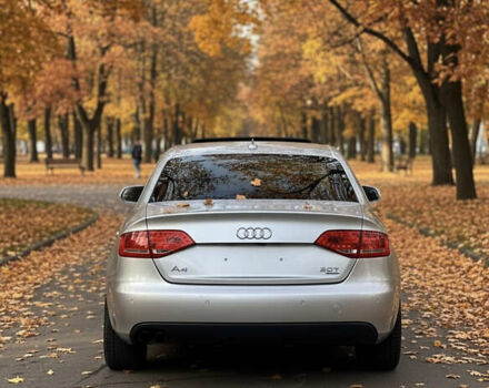 Сірий Ауді А4, об'ємом двигуна 1.98 л та пробігом 214 тис. км за 7500 $, фото 7 на Automoto.ua