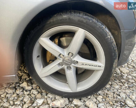 Сірий Ауді А4, об'ємом двигуна 1.98 л та пробігом 266 тис. км за 9400 $, фото 32 на Automoto.ua