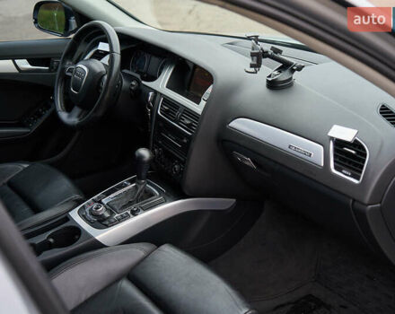 Сірий Ауді А4, об'ємом двигуна 2 л та пробігом 217 тис. км за 11999 $, фото 32 на Automoto.ua