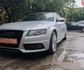 Серый Ауди А4, объемом двигателя 2 л и пробегом 305 тыс. км за 9000 $, фото 1 на Automoto.ua