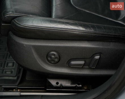 Сірий Ауді А4, об'ємом двигуна 2 л та пробігом 217 тис. км за 11999 $, фото 17 на Automoto.ua