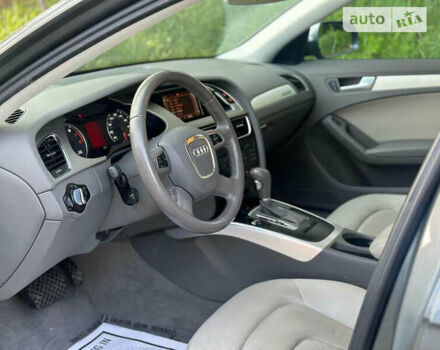 Сірий Ауді А4, об'ємом двигуна 2 л та пробігом 170 тис. км за 1250 $, фото 9 на Automoto.ua