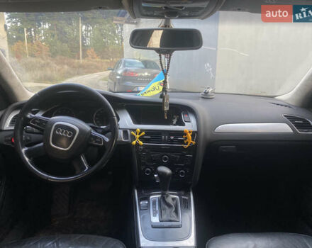 Сірий Ауді А4, об'ємом двигуна 1.98 л та пробігом 266 тис. км за 9400 $, фото 15 на Automoto.ua