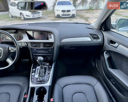 Сірий Ауді А4, об'ємом двигуна 1.98 л та пробігом 214 тис. км за 7500 $, фото 11 на Automoto.ua