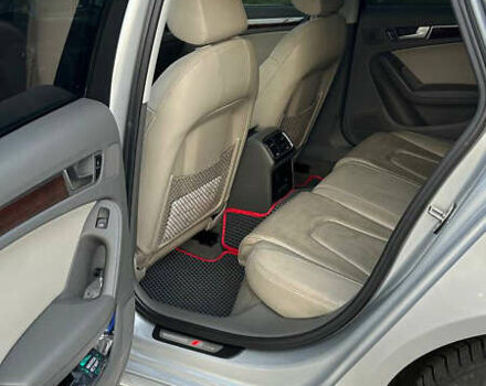 Сірий Ауді А4, об'ємом двигуна 1.98 л та пробігом 210 тис. км за 12500 $, фото 8 на Automoto.ua