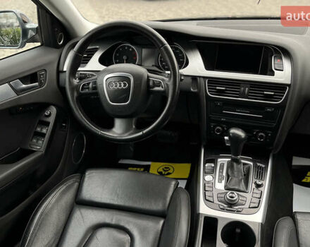 Сірий Ауді А4, об'ємом двигуна 1.98 л та пробігом 122 тис. км за 11600 $, фото 14 на Automoto.ua