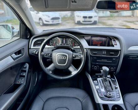 Сірий Ауді А4, об'ємом двигуна 1.98 л та пробігом 214 тис. км за 7500 $, фото 16 на Automoto.ua