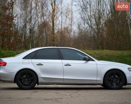 Сірий Ауді А4, об'ємом двигуна 2 л та пробігом 217 тис. км за 11999 $, фото 3 на Automoto.ua