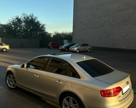 Серый Ауди А4, объемом двигателя 2 л и пробегом 260 тыс. км за 9799 $, фото 2 на Automoto.ua