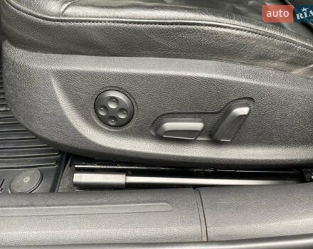 Сірий Ауді А4, об'ємом двигуна 1.98 л та пробігом 275 тис. км за 11000 $, фото 24 на Automoto.ua