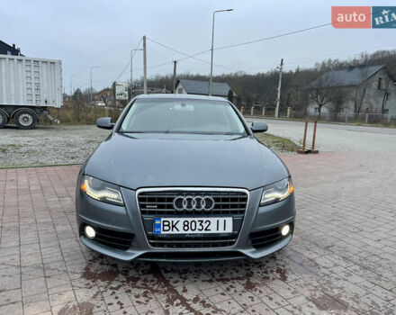 Сірий Ауді А4, об'ємом двигуна 1.98 л та пробігом 170 тис. км за 10500 $, фото 10 на Automoto.ua