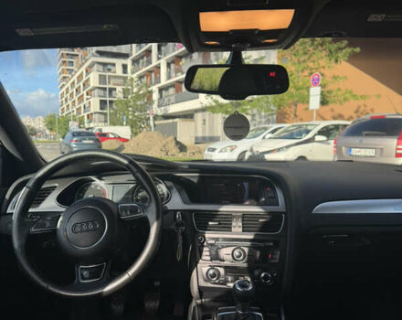 Сірий Ауді А4, об'ємом двигуна 2 л та пробігом 312 тис. км за 9999 $, фото 11 на Automoto.ua