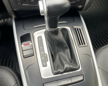 Сірий Ауді А4, об'ємом двигуна 1.98 л та пробігом 275 тис. км за 11000 $, фото 28 на Automoto.ua