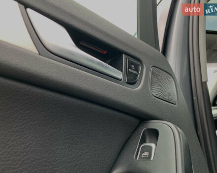 Серый Ауди А4, объемом двигателя 1.98 л и пробегом 203 тыс. км за 12500 $, фото 9 на Automoto.ua