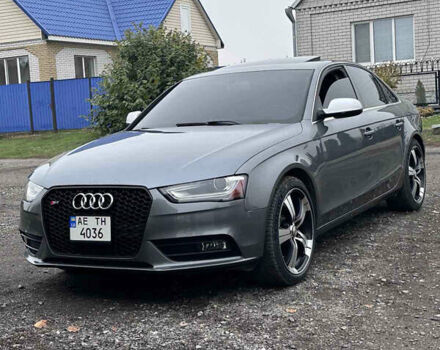 Серый Ауди А4, объемом двигателя 2 л и пробегом 341 тыс. км за 10500 $, фото 5 на Automoto.ua