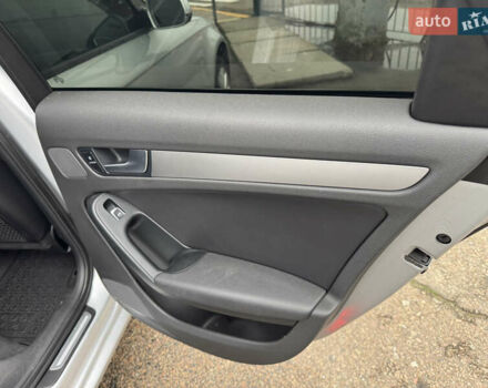 Сірий Ауді А4, об'ємом двигуна 1.98 л та пробігом 174 тис. км за 12990 $, фото 34 на Automoto.ua