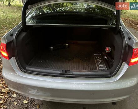 Серый Ауди А4, объемом двигателя 1.97 л и пробегом 201 тыс. км за 14300 $, фото 12 на Automoto.ua