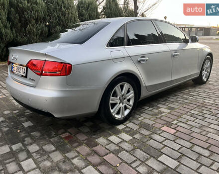 Сірий Ауді А4, об'ємом двигуна 1.97 л та пробігом 195 тис. км за 12000 $, фото 7 на Automoto.ua