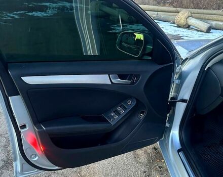 Сірий Ауді А4, об'ємом двигуна 2 л та пробігом 271 тис. км за 11500 $, фото 10 на Automoto.ua