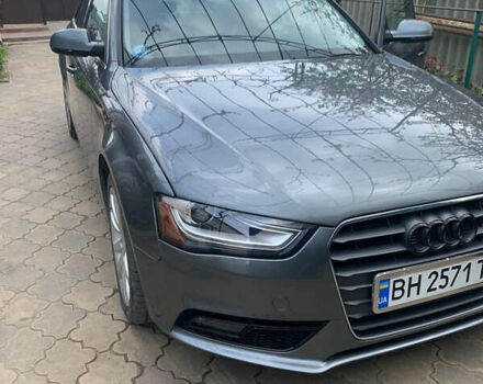 Ауди А4 2012 в Измаиле на Automoto.ua Серый Ауди А4, объемом двигателя 2 л и пробегом 84 тыс. км за 15500 $, фото 1 на Automoto.ua