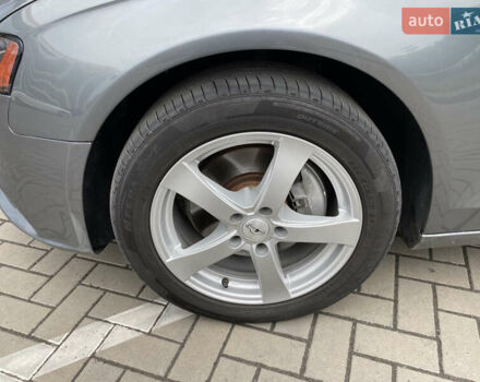 Сірий Ауді А4, об'ємом двигуна 1.98 л та пробігом 275 тис. км за 11000 $, фото 14 на Automoto.ua