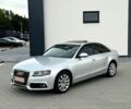 Сірий Ауді А4, об'ємом двигуна 2 л та пробігом 210 тис. км за 7600 $, фото 1 на Automoto.ua