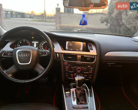 Сірий Ауді А4, об'ємом двигуна 1.97 л та пробігом 195 тис. км за 12000 $, фото 15 на Automoto.ua