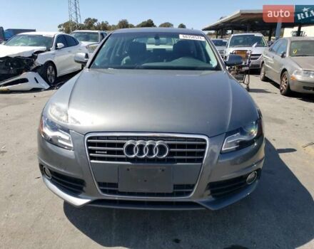 Серый Ауди А4, объемом двигателя 2 л и пробегом 180 тыс. км за 1000 $, фото 1 на Automoto.ua