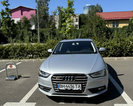 Серый Ауди А4, объемом двигателя 2 л и пробегом 307 тыс. км за 11000 $, фото 6 на Automoto.ua
