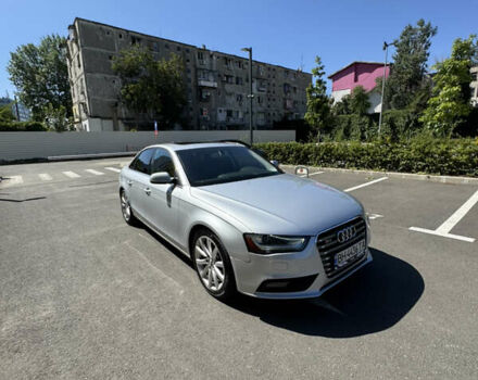 Серый Ауди А4, объемом двигателя 2 л и пробегом 307 тыс. км за 11000 $, фото 3 на Automoto.ua