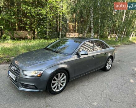 Серый Ауди А4, объемом двигателя 2 л и пробегом 309 тыс. км за 10999 $, фото 4 на Automoto.ua