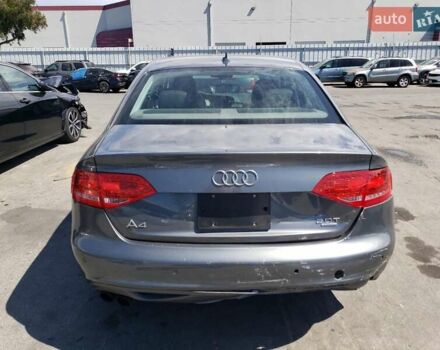 Серый Ауди А4, объемом двигателя 2 л и пробегом 180 тыс. км за 1000 $, фото 5 на Automoto.ua