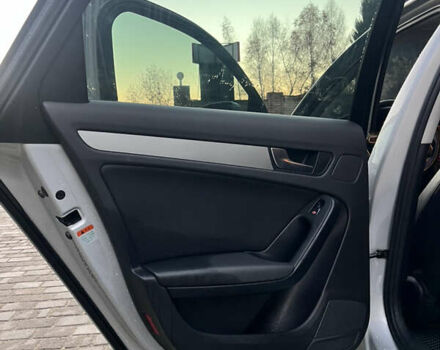 Сірий Ауді А4, об'ємом двигуна 1.97 л та пробігом 195 тис. км за 12000 $, фото 11 на Automoto.ua