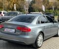 Сірий Ауді А4, об'ємом двигуна 2 л та пробігом 185 тис. км за 10419 $, фото 5 на Automoto.ua