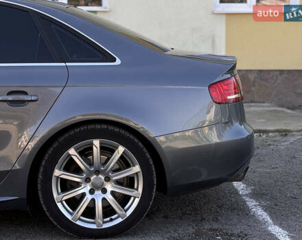 Сірий Ауді А4, об'ємом двигуна 2 л та пробігом 170 тис. км за 9900 $, фото 18 на Automoto.ua