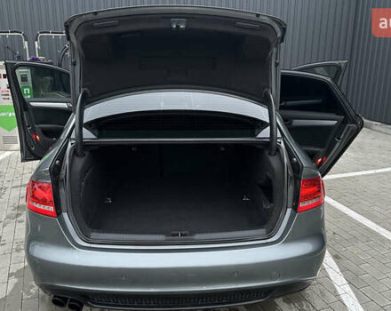 Серый Ауди А4, объемом двигателя 1.98 л и пробегом 258 тыс. км за 10500 $, фото 4 на Automoto.ua