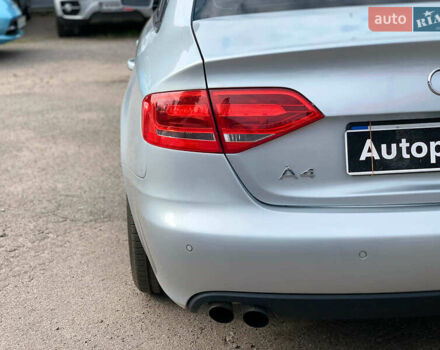 Серый Ауди А4, объемом двигателя 2 л и пробегом 163 тыс. км за 12890 $, фото 13 на Automoto.ua
