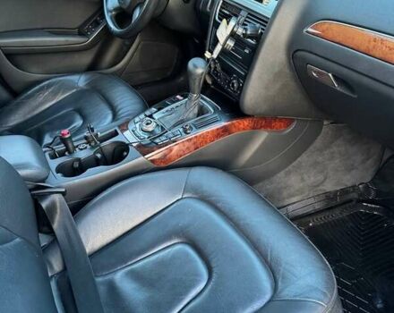 Сірий Ауді А4, об'ємом двигуна 2 л та пробігом 248 тис. км за 11000 $, фото 3 на Automoto.ua