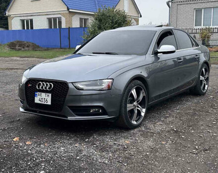 Серый Ауди А4, объемом двигателя 2 л и пробегом 341 тыс. км за 10500 $, фото 6 на Automoto.ua