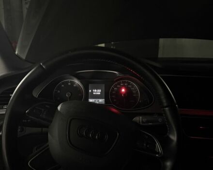 Серый Ауди А4, объемом двигателя 2 л и пробегом 237 тыс. км за 11000 $, фото 3 на Automoto.ua