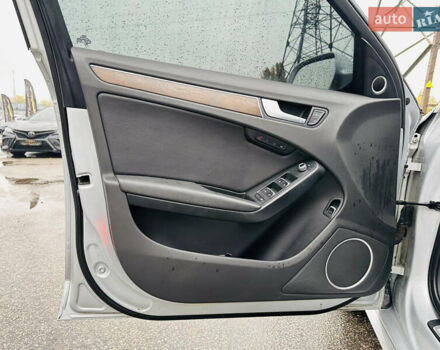 Серый Ауди А4, объемом двигателя 1.98 л и пробегом 212 тыс. км за 13500 $, фото 14 на Automoto.ua