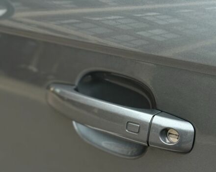 Серый Ауди А4, объемом двигателя 2 л и пробегом 237 тыс. км за 9600 $, фото 16 на Automoto.ua