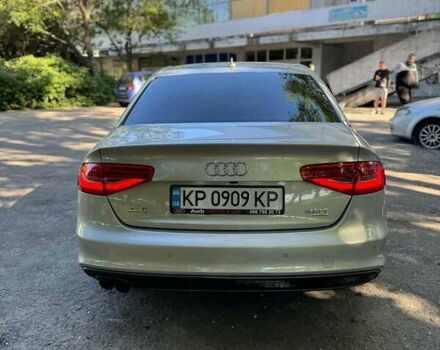 Ауді А4 2013 у Львові на Automoto.ua Сірий Ауді А4, об'ємом двигуна 1.98 л та пробігом 181 тис. км за 11300 $, фото 5 на Automoto.ua