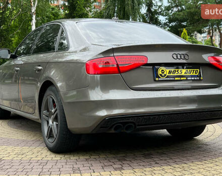 Серый Ауди А4, объемом двигателя 2 л и пробегом 151 тыс. км за 13750 $, фото 4 на Automoto.ua
