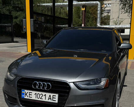 Ауди А4 2013 в Днепре (Днепропетровске) на Automoto.ua Серый Ауди А4, объемом двигателя 1.98 л и пробегом 263 тыс. км за 14500 $, фото 3 на Automoto.ua