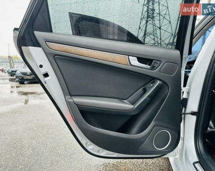 Серый Ауди А4, объемом двигателя 1.98 л и пробегом 212 тыс. км за 13500 $, фото 17 на Automoto.ua