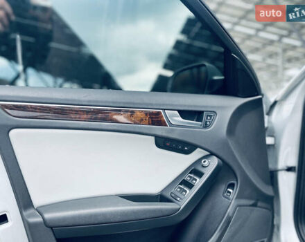 Сірий Ауді А4, об'ємом двигуна 2 л та пробігом 245 тис. км за 11000 $, фото 20 на Automoto.ua