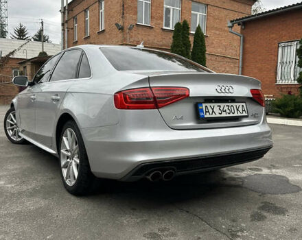 Серый Ауди А4, объемом двигателя 2 л и пробегом 212 тыс. км за 13500 $, фото 8 на Automoto.ua